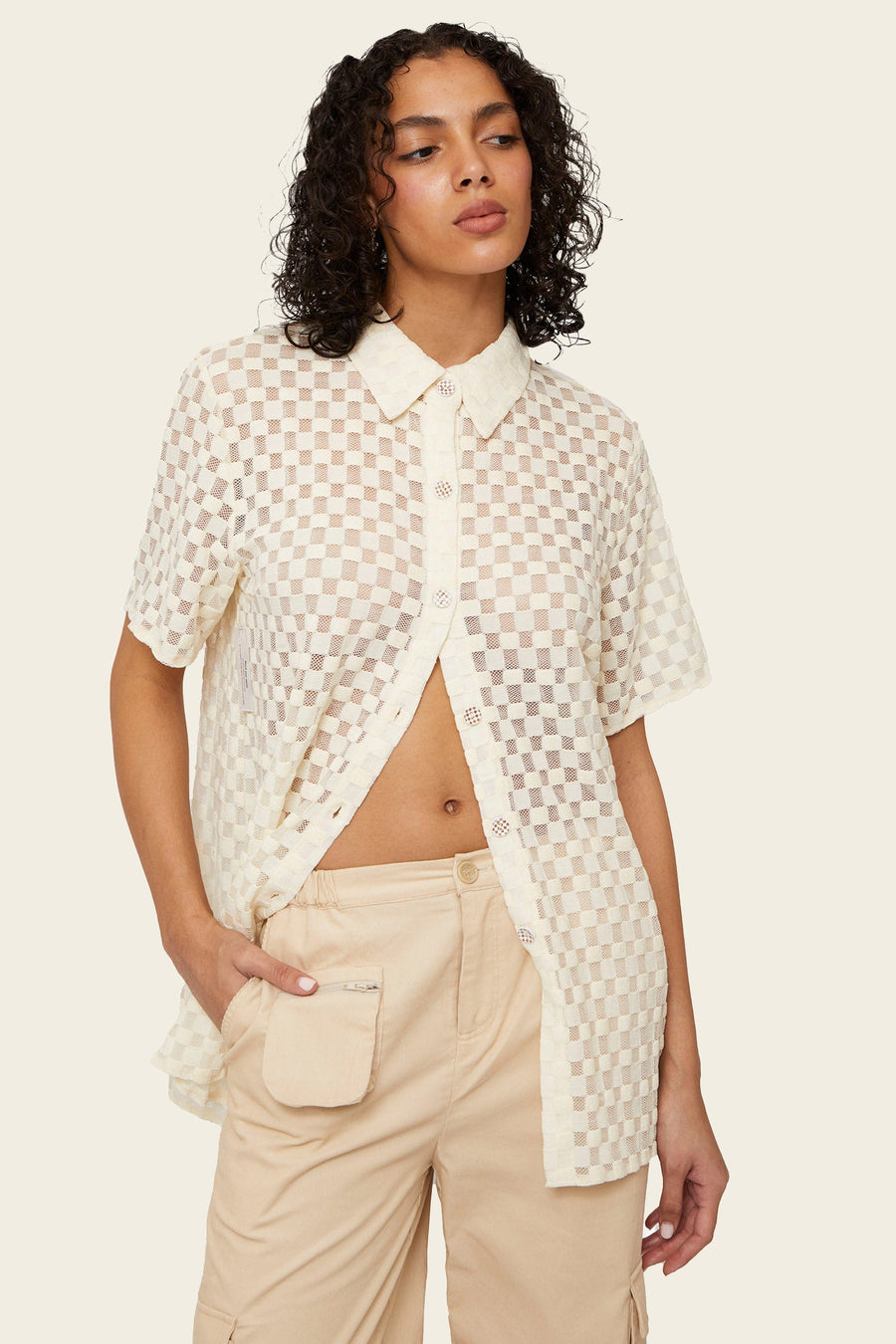 Find Me Now Harmony Mesh Checkered Button Down | White Noise